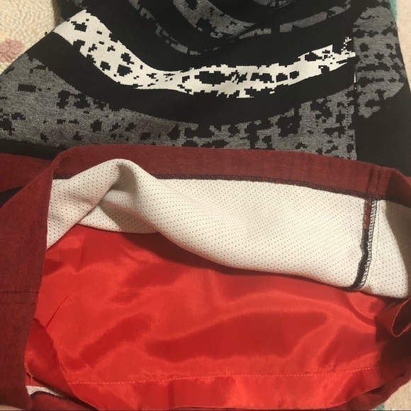 DESIGUAL Black Red White Sleeveless Dress Size 6 US 38 EU - Picture 6 of 10